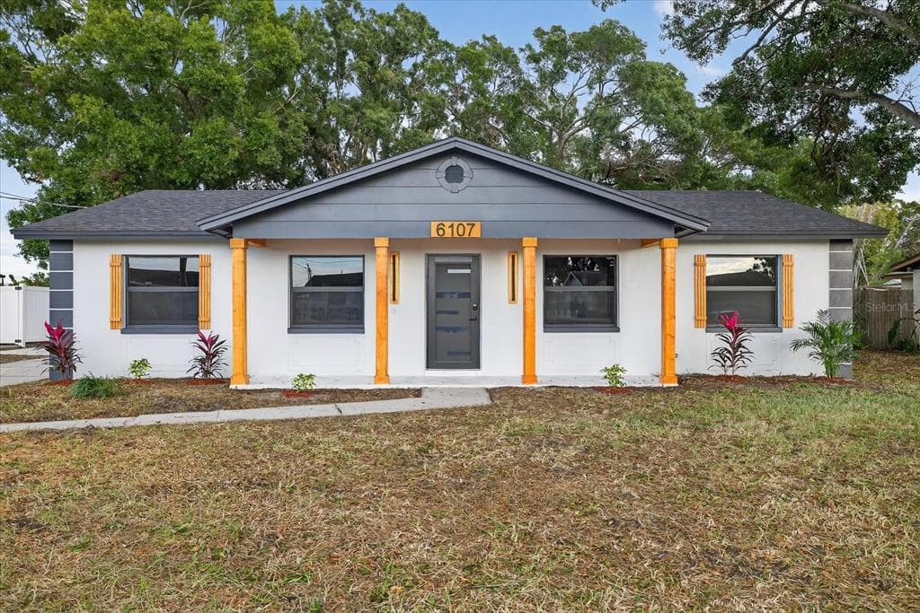 6107 COLE DRIVE, TAMPA, FL 33634