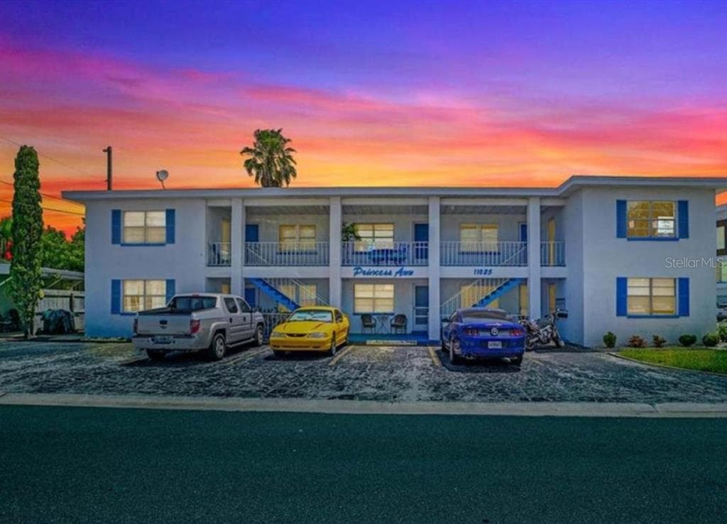 11025 2ND STREET Unit 9, TREASURE ISLAND, FL 33706