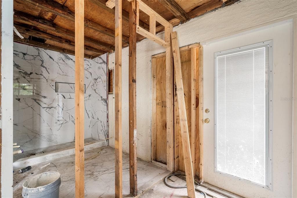 9570 SUN ISLE DRIVE, ST PETERSBURG, FL, 33702 photo 5