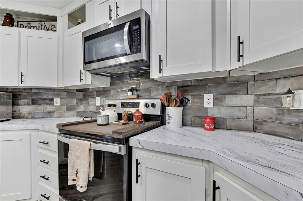 7439 NADEL Drive, CRYSTAL RIVER, FL 34428 photo 3