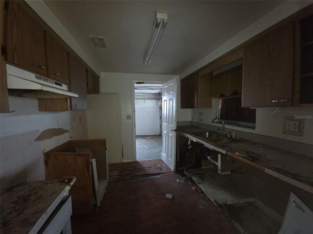 7441 1ST STREET, Street PETERSBURG, FL 33702 photo 4