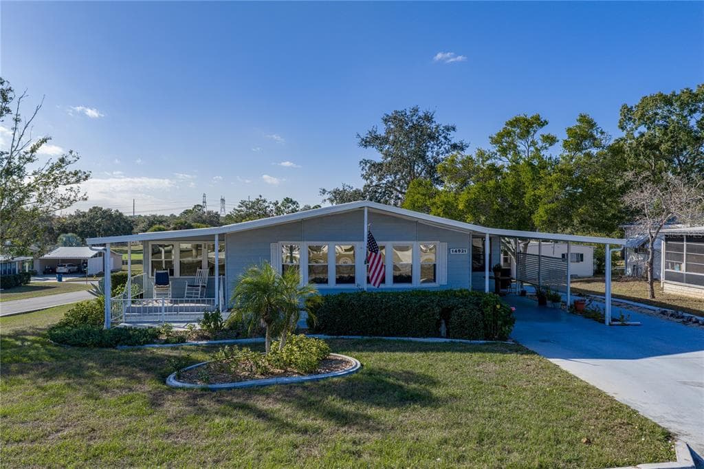 14921 RIALTO Avenue, BROOKSVILLE, FL 34613 photo 5