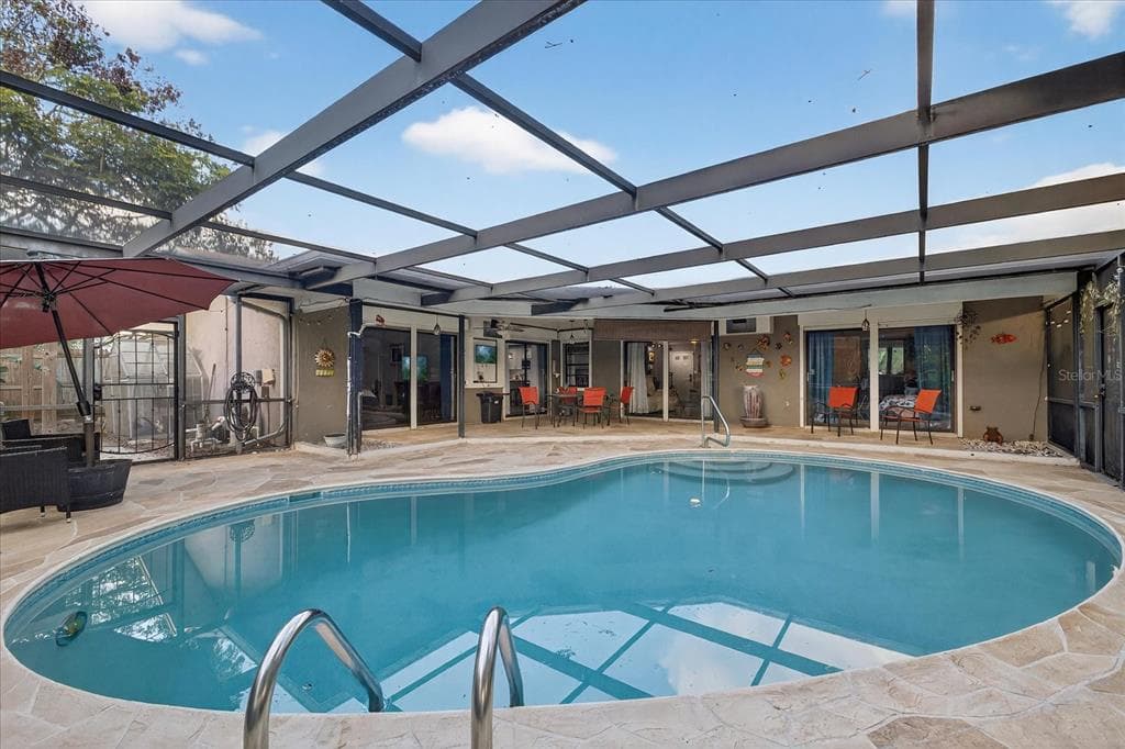 8021 CEDAR RUN DRIVE, PORT RICHEY, FL 34668 photo 4