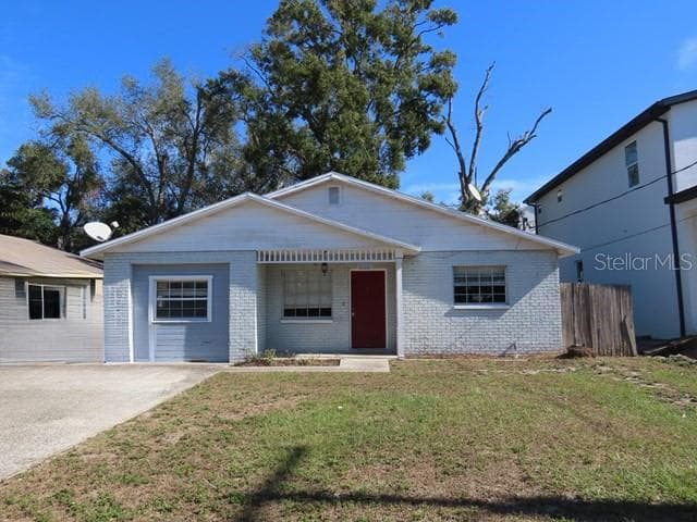 6826 DESOTO Street, TAMPA, FL 33616