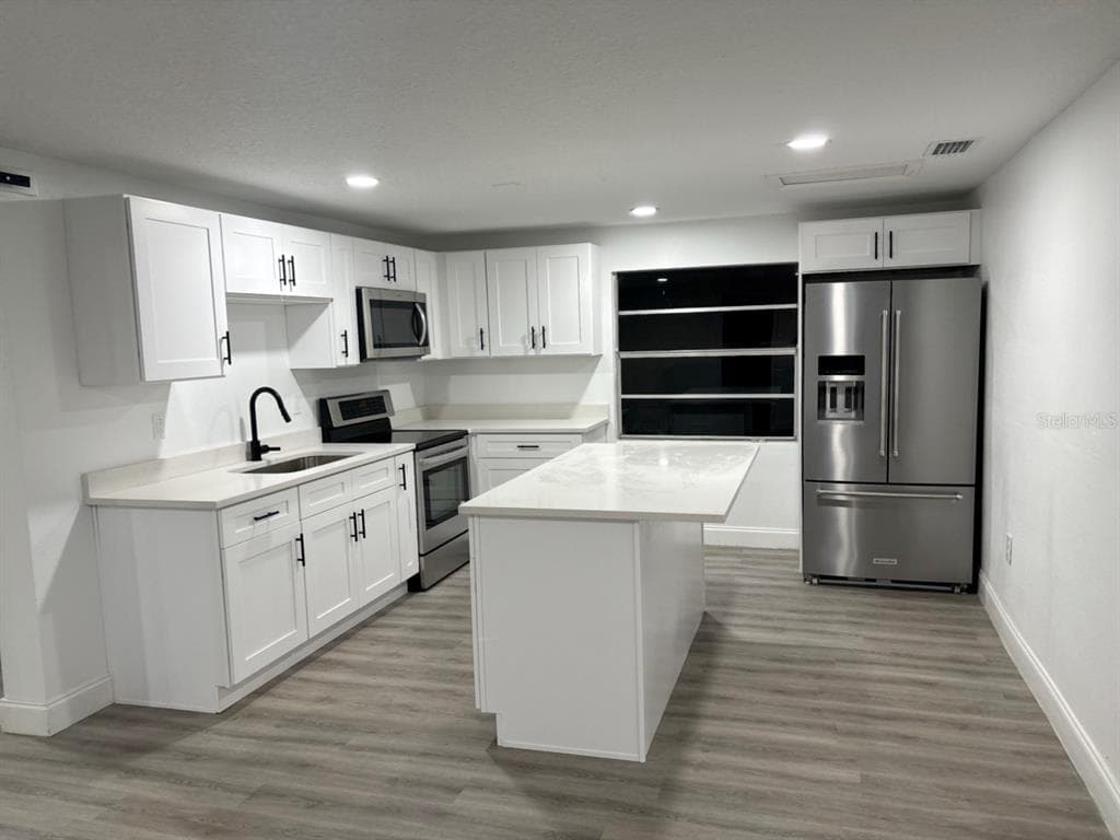 5813 15TH Street, TAMPA, FL 33610 photo 2