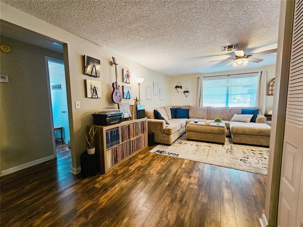 7366 MONTEREY BOULEVARD, TAMPA, FL 33625 photo 5