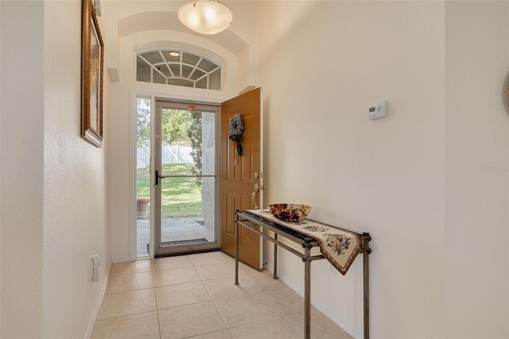 656 SPRING LAKE CIRCLE, TARPON SPRINGS, FL 34688 photo 3