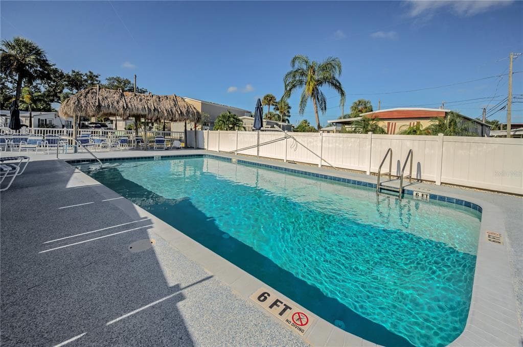 8630 42 ND PLACE, Unit# 14, ST PETERSBURG, FL, 33709 photo 3