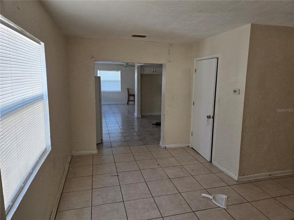 2421 11TH STREET, ST PETERSBURG, FL, 33705 photo 5