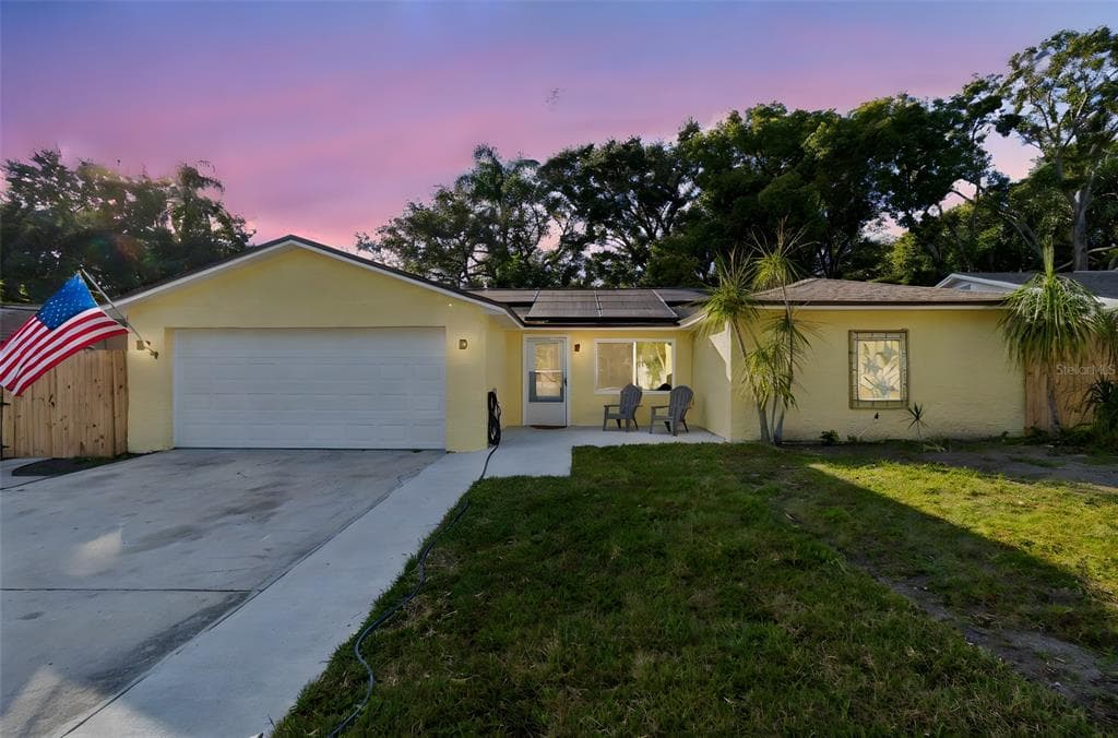 2195 GLEN Drive, SAFETY HARBOR, FL 34695 photo 2
