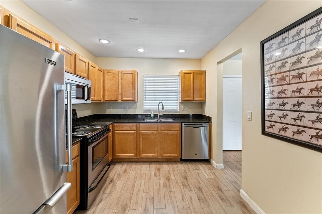 10316 CARROLLWOOD COURT Unit 57, TAMPA, FL 33618 photo 4