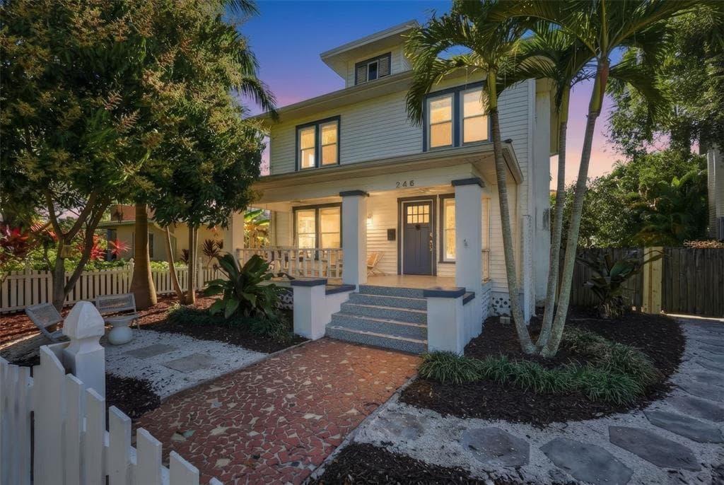 246 19TH AVE NE, ST PETERSBURG, FL, 33704 photo 2