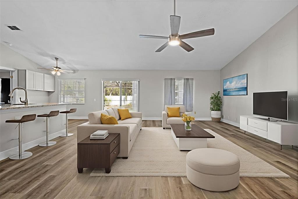 8155 GIFFEN LANE, SPRING HILL, FL 34608 photo 3