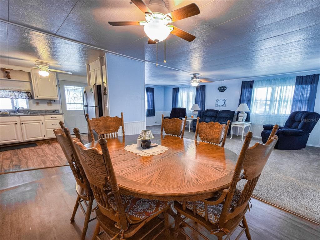 37331 HAMMOND Drive, ZEPHYRHILLS, FL 33541 photo 5