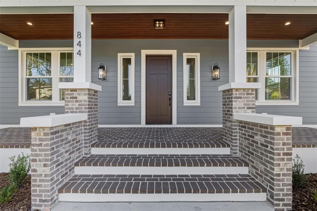 844 26TH Avenue, Street PETERSBURG, FL 33704 photo 4