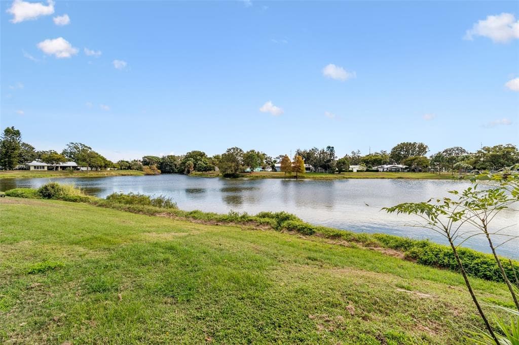 3700 21ST Avenue, Street PETERSBURG, FL 33713 photo 2