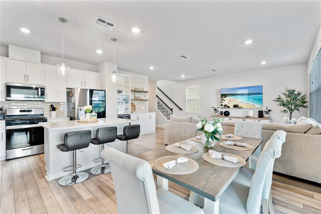 17713 EVERLONG DRIVE, LAND O LAKES, FL 34638 photo 2