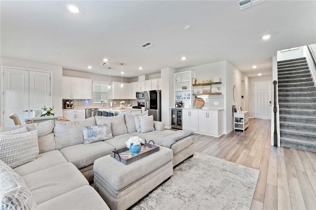 17713 EVERLONG DRIVE, LAND O LAKES, FL 34638 photo 4