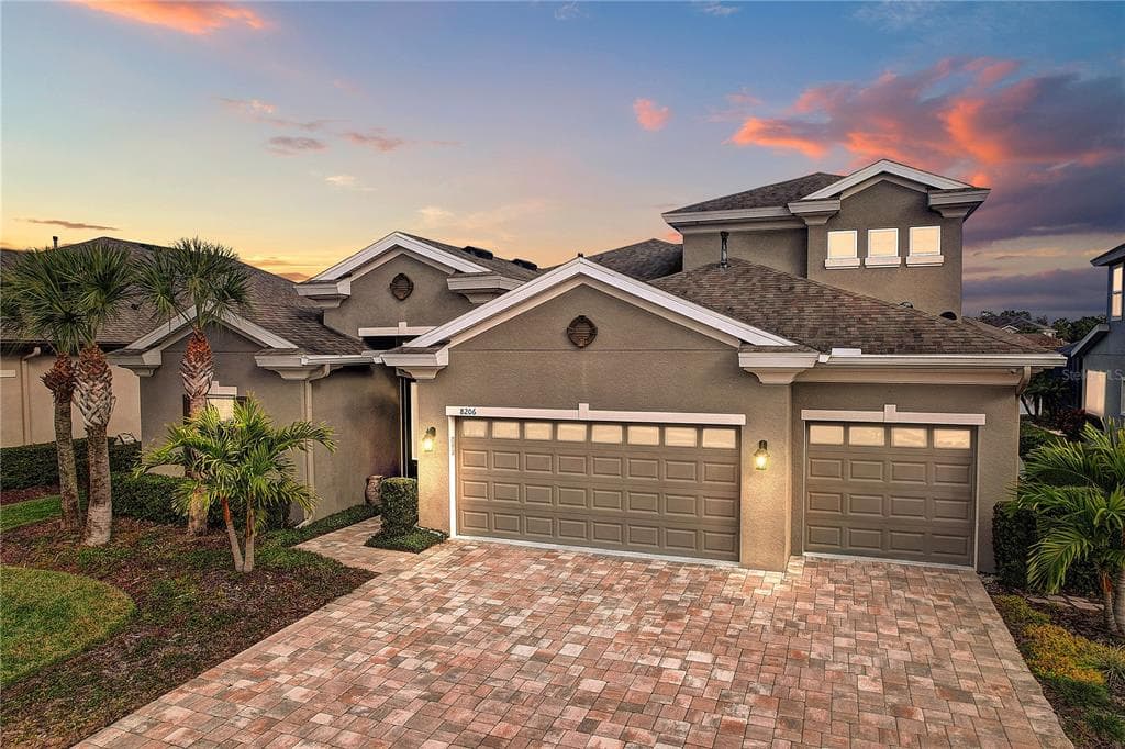 8206 WATER COLOR Drive, LAND O LAKES, FL 34638