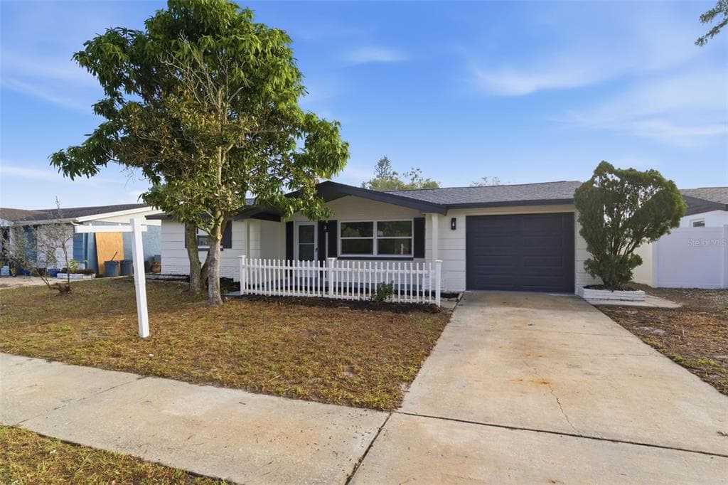 1200 GRAND Boulevard, HOLIDAY, FL 34690 photo 5