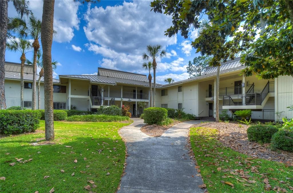 29300 BAY HOLLOW Drive Unit 3258/3256, WESLEY CHAPEL, FL 33543 photo 3