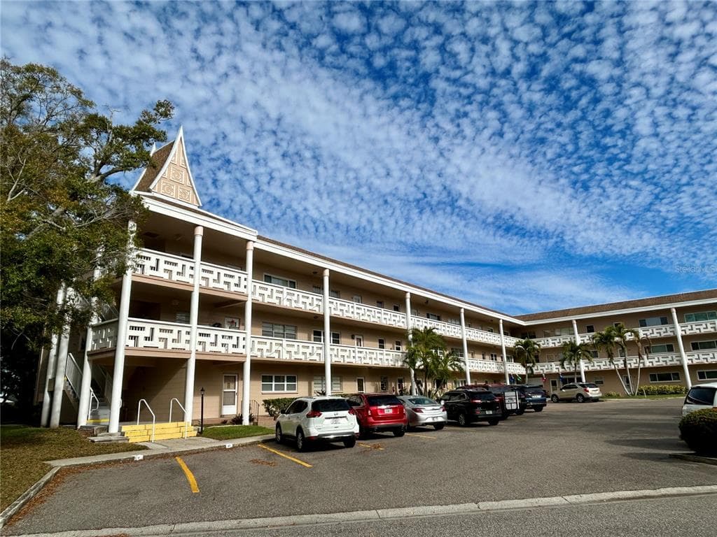 2436 RHODESIAN DRIVE Unit 42, CLEARWATER, FL 33763