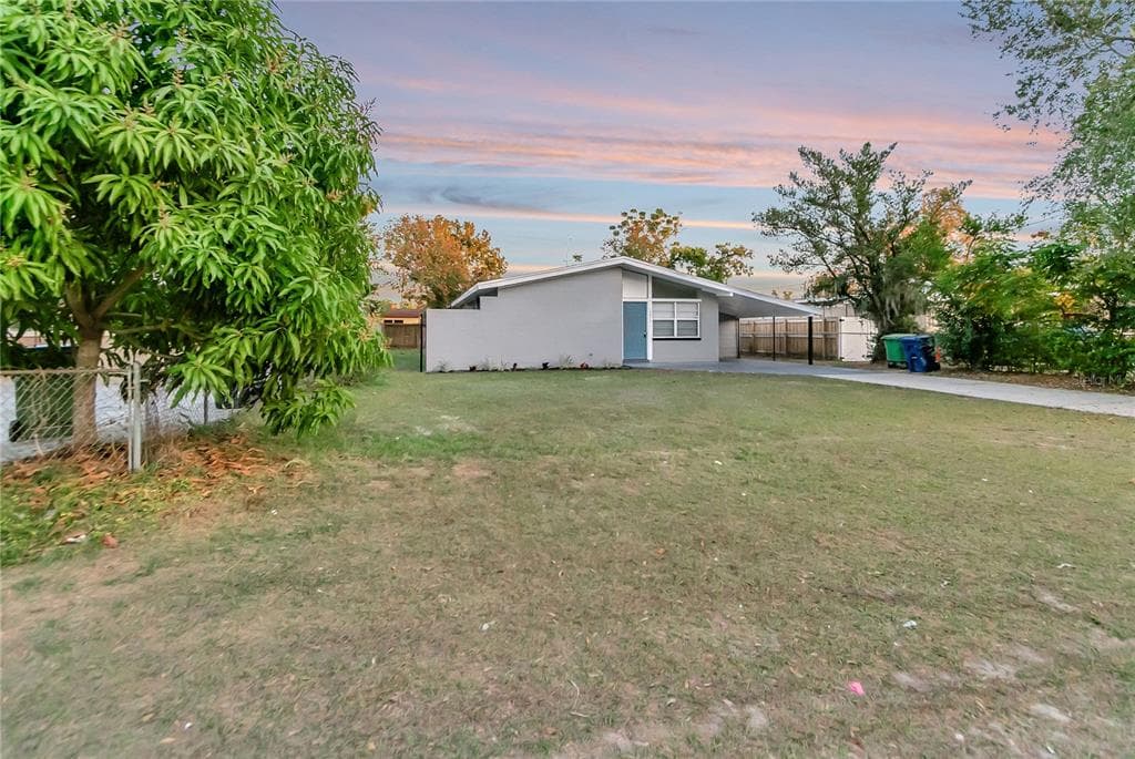 10913 14TH STREET, TAMPA, FL 33612 photo 3