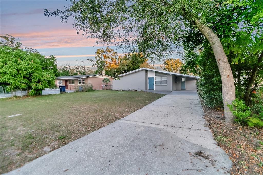 10913 14TH STREET, TAMPA, FL 33612