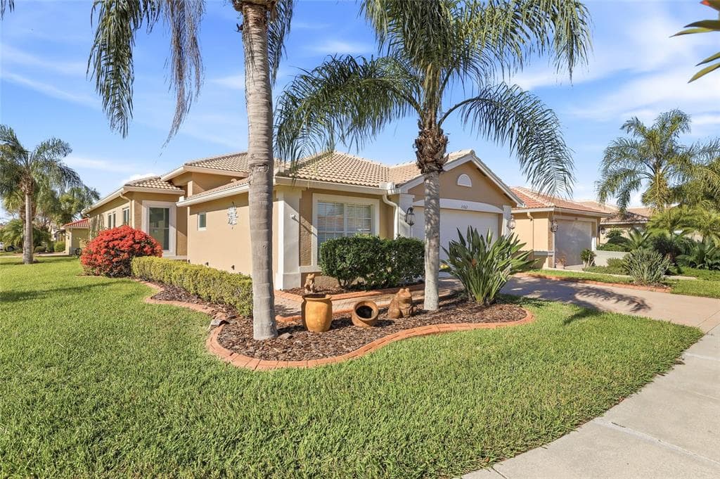 15767 CRYSTAL WATERS DRIVE, WIMAUMA, FL 33598 photo 2