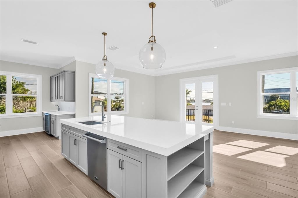 187 145TH AVENUE, Unit# 4, ST PETERSBURG, FL, 33708 photo 3