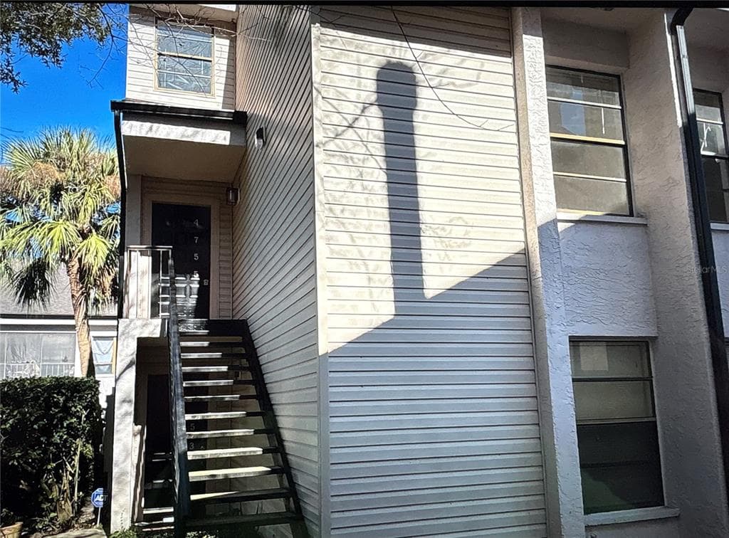 4755 PURITAN CIRCLE Unit 521, TAMPA, FL 33617