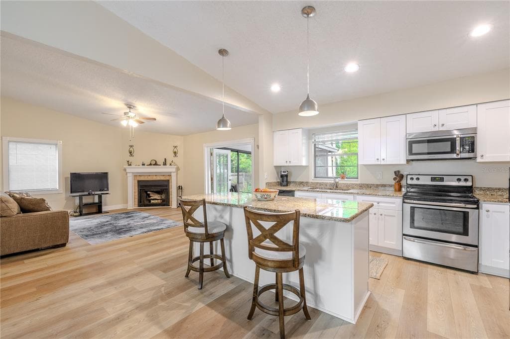 2156 LITTLE BROOK LANE, CLEARWATER, FL 33763 photo 4