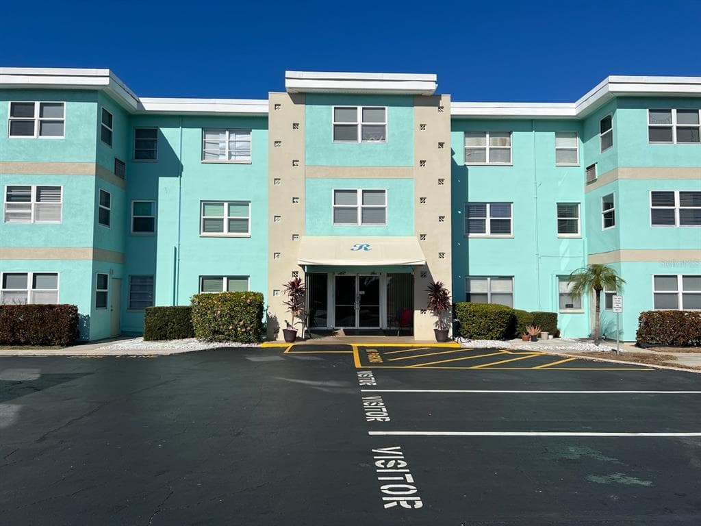 11447 PARK BOULEVARD Unit 214, SEMINOLE, FL 33772 photo 2