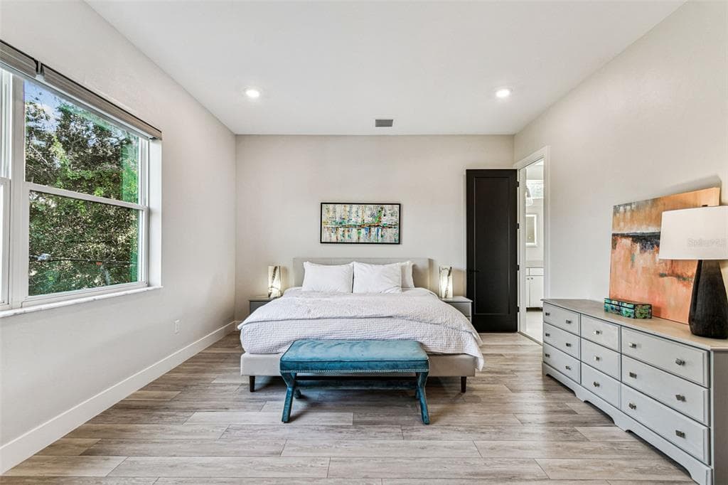 3704 LYNWOOD, TAMPA, FL 33611 photo 5