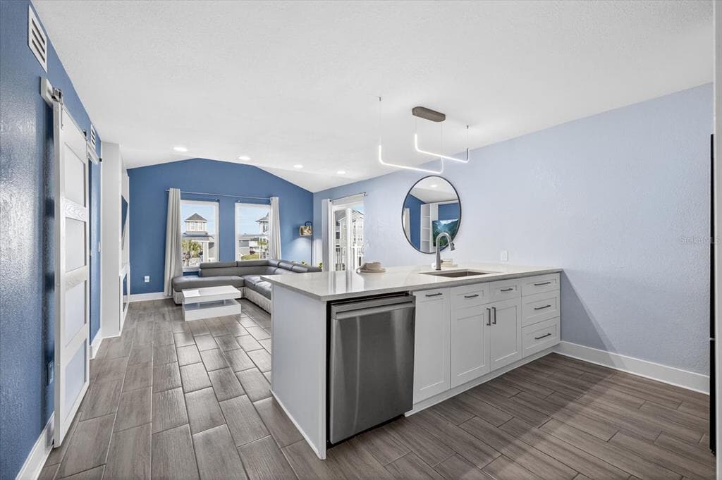 5712 BISCAYNE COURT Unit 201, NEW PORT RICHEY, FL 34652 photo 5