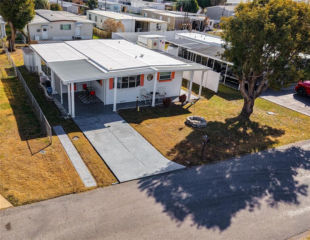 5250 BETMAR DRIVE, ZEPHYRHILLS, FL 33542 photo 3