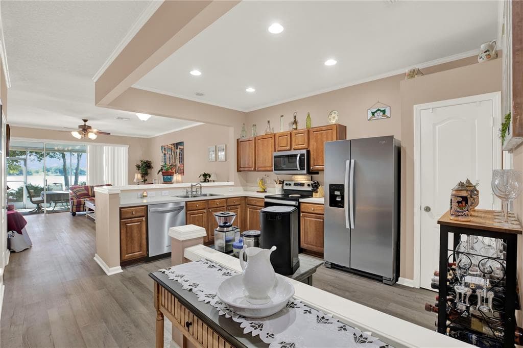 8560 SANDY BEACH STREET, TAMPA, FL 33634 photo 5