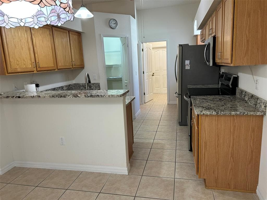 11204 CLEAR OAK CIRCLE, NEW PORT RICHEY, FL 34654 photo 3