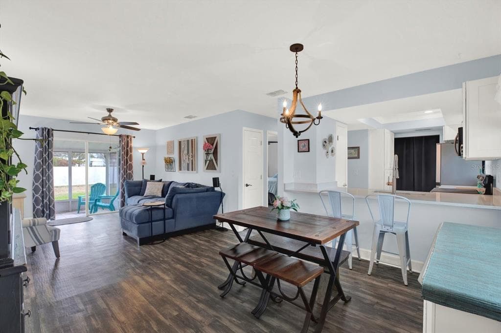 3344 37TH WAY Unit C1, Street PETERSBURG, FL 33711 photo 4