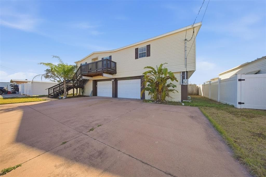 13121 BEACON COURT, HUDSON, FL 34667 photo 3