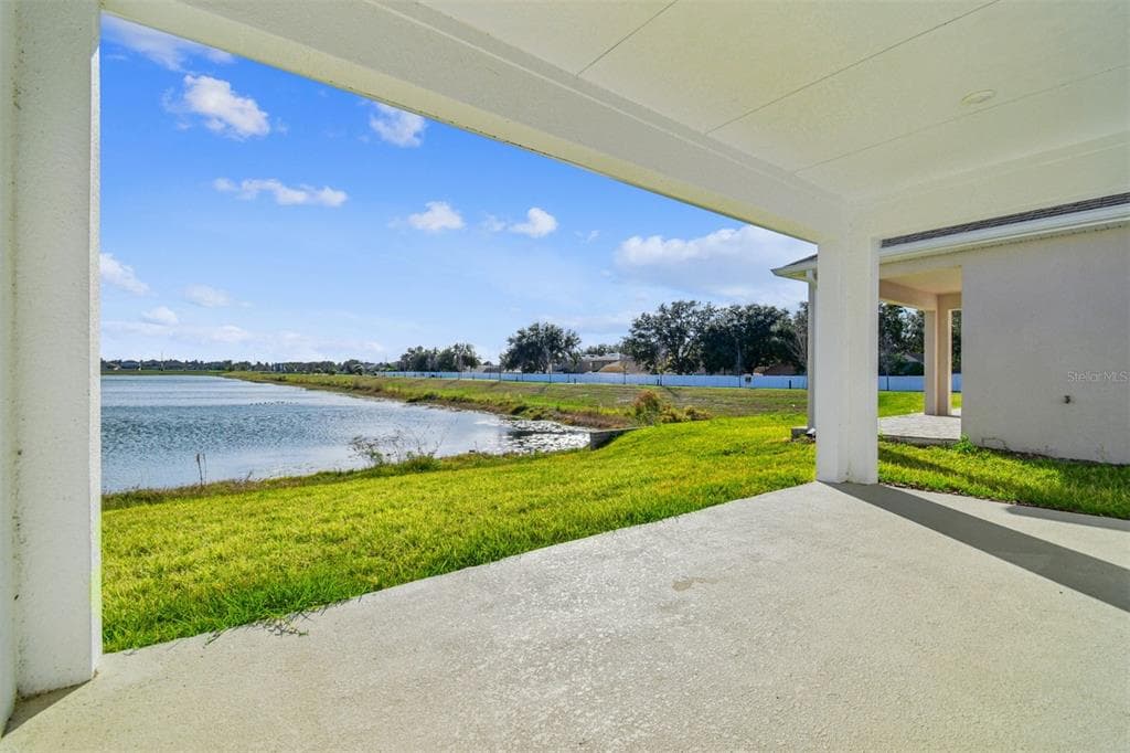 11317 HARDWOOD HAMMOCK LANE, RIVERVIEW, FL 33569 photo 2