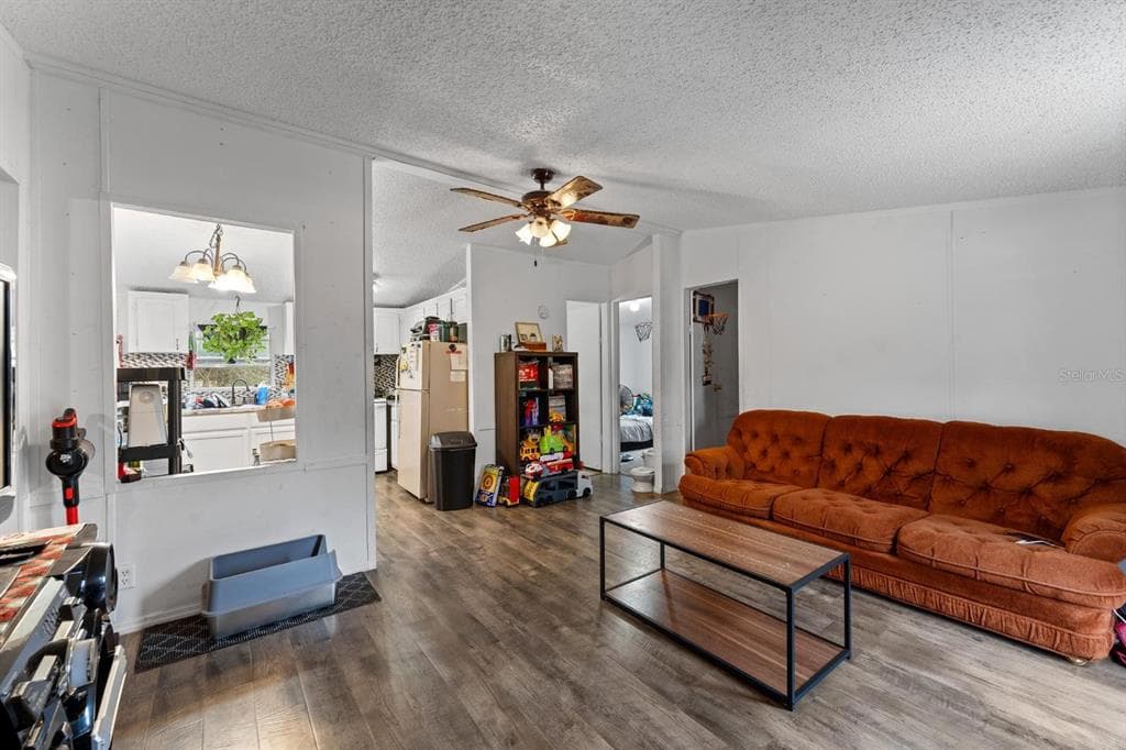 17558 CAUFIELD Road, SPRING HILL, FL 34610 photo 3