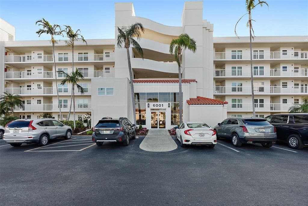 6001 BAHIA DEL MAR CIRCLE Unit 429, Street PETERSBURG, FL 33715 photo 3