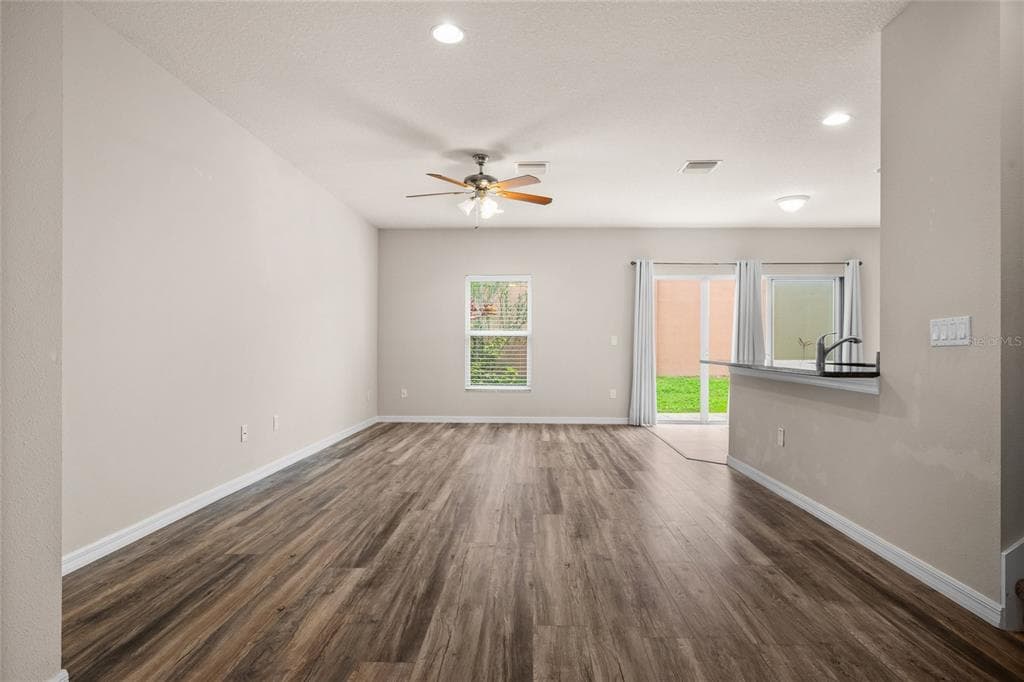 1875 SOMMARIE WAY, TARPON SPRINGS, FL 34689 photo 5