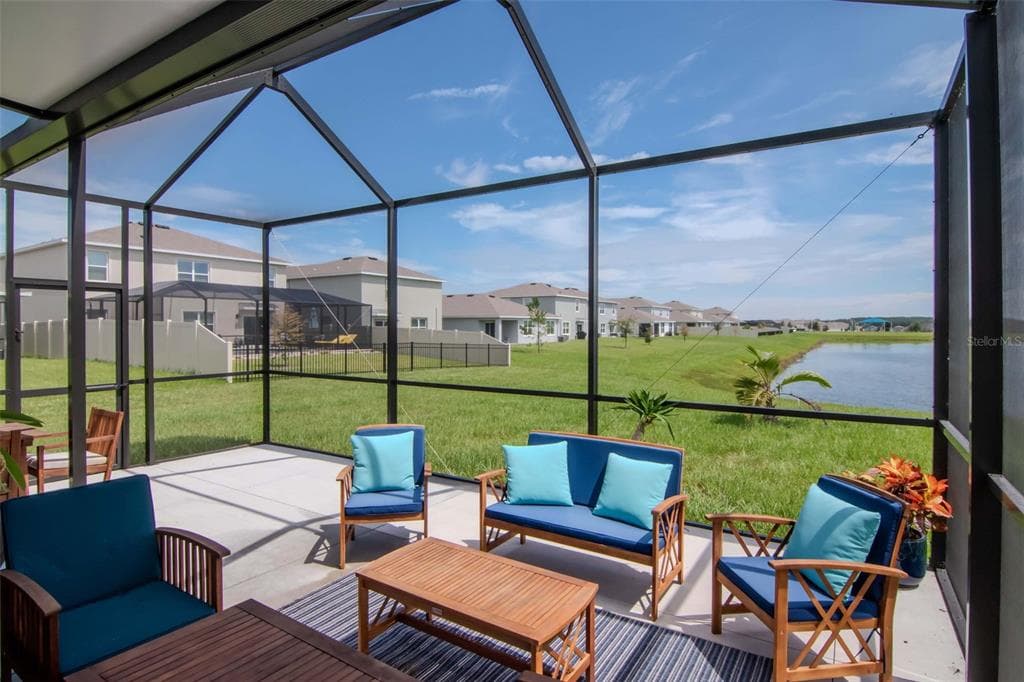 9744 CRESCENT RAY Drive, WESLEY CHAPEL, FL 33545 photo 3