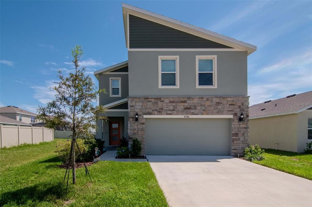 9744 CRESCENT RAY Drive, WESLEY CHAPEL, FL 33545