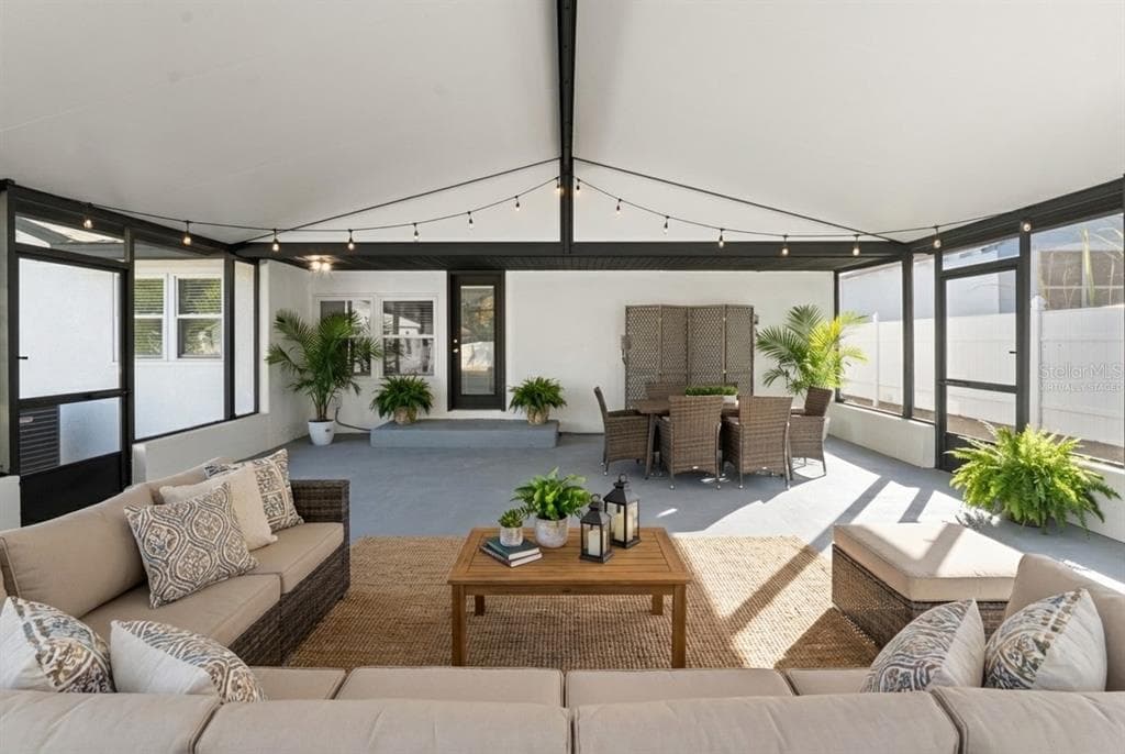 2213 OH AVENUE, TAMPA, FL 33607 photo 3