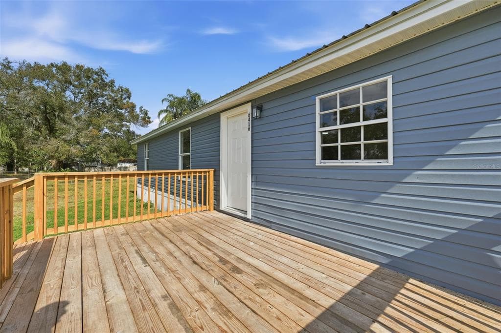 6416 SADDLETREE DRIVE, WESLEY CHAPEL, FL 33544 photo 3