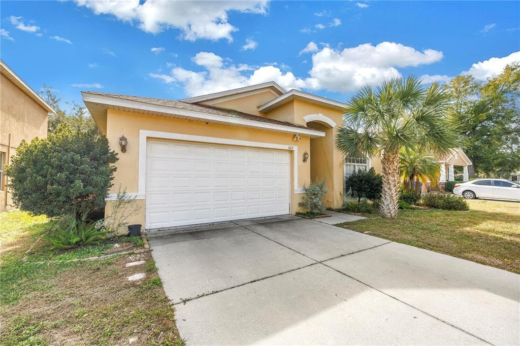 607 CENTER AVENUE, BRANDON, FL 33511 photo 2