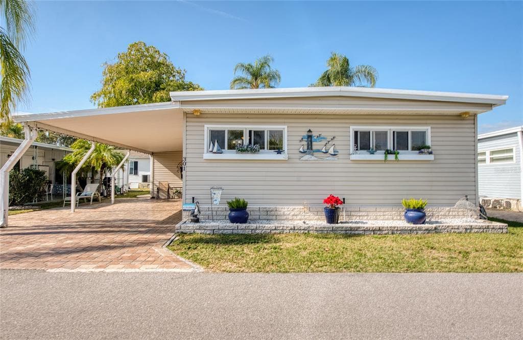 18675 HIGHWAY 19, CLEARWATER, FL 33764 photo 2